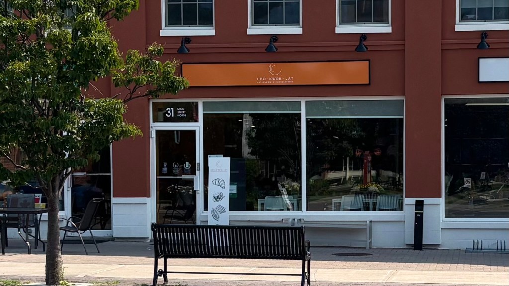 CHO KWOK LAT Review: When Weekend Morning Crowds Meet One-Person&nbsp;Operations